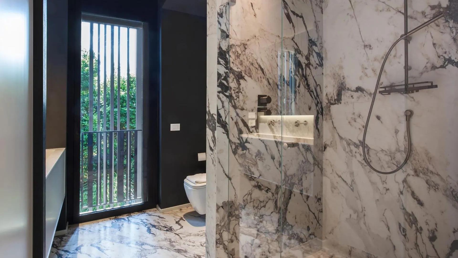 Villa Grace With Pool On The Lake Manerba del Garda