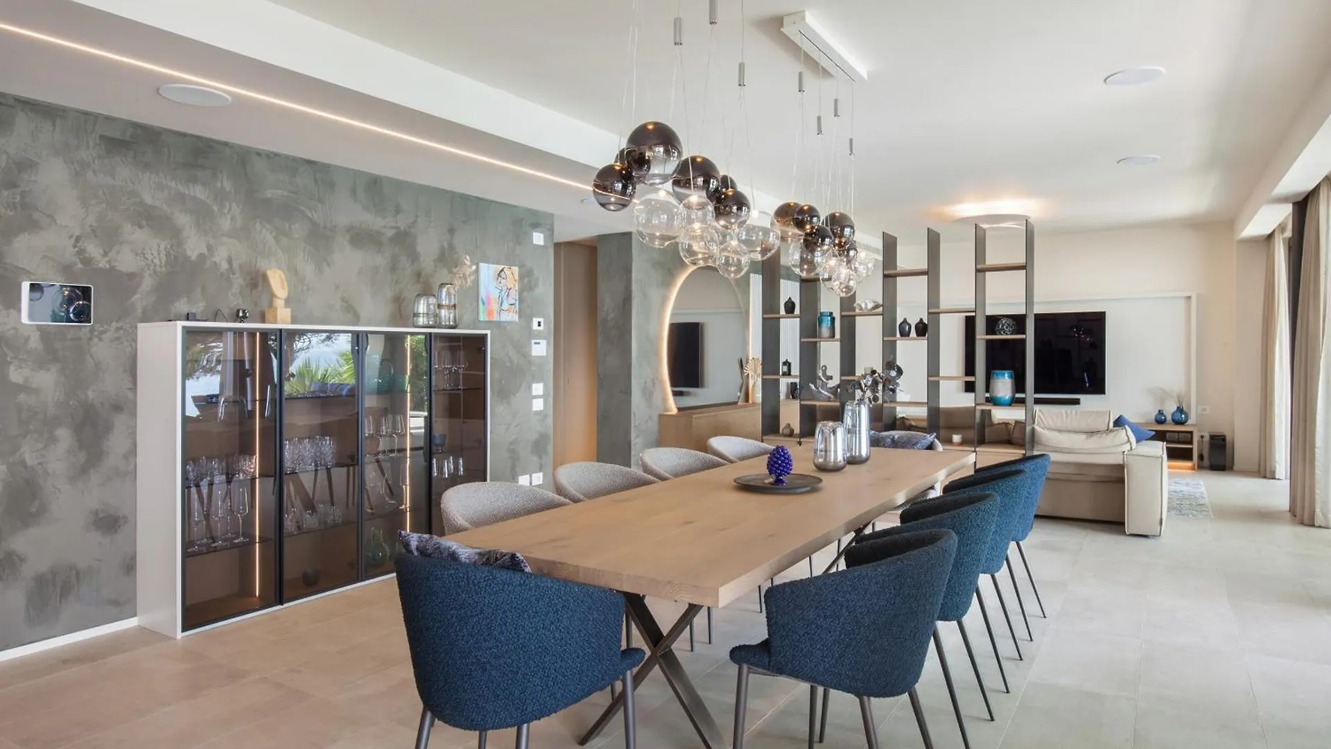 Villa Grace With Pool On The Lake Manerba del Garda 0*,  Italy