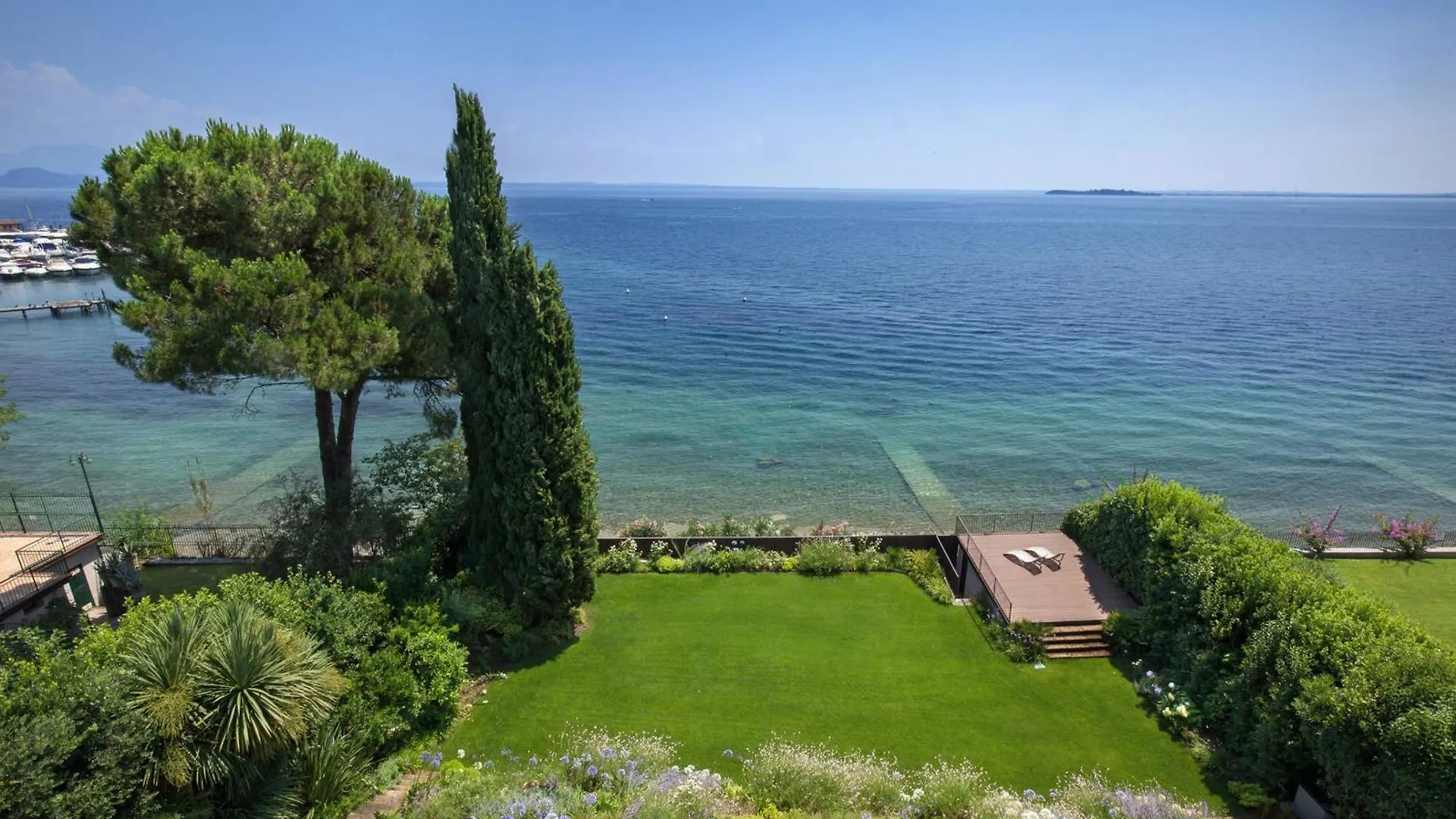 Villa Grace With Pool On The Lake Manerba del Garda 0*,