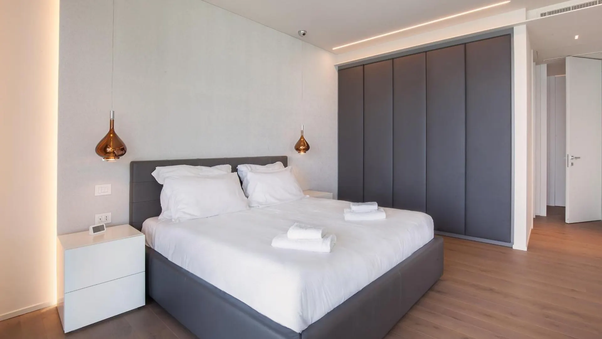 Villa Grace With Pool On The Lake Manerba del Garda 0*,