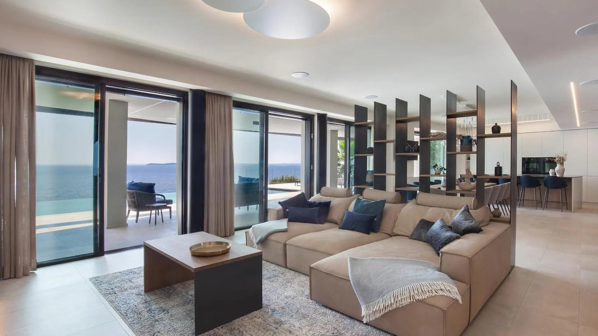 Villa Grace With Pool On The Lake Manerba del Garda 0*,  Italy